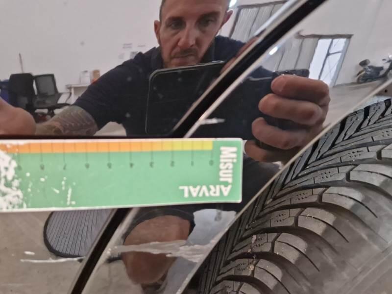 Kia EV3 SUV 814 KWH GT-LINE PLUS FWD - foto 28