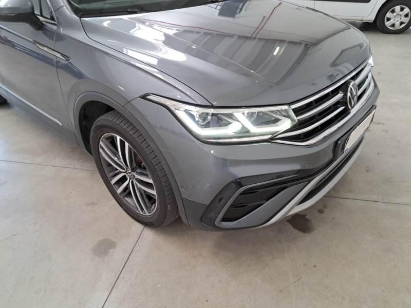 Volkswagen Tiguan Allspace SUV 2.0 TDI SCR ELEGANCE DSG 4MOTION - foto 29