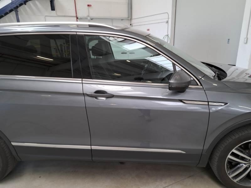 Volkswagen Tiguan Allspace SUV 2.0 TDI SCR ELEGANCE DSG 4MOTION - foto 33