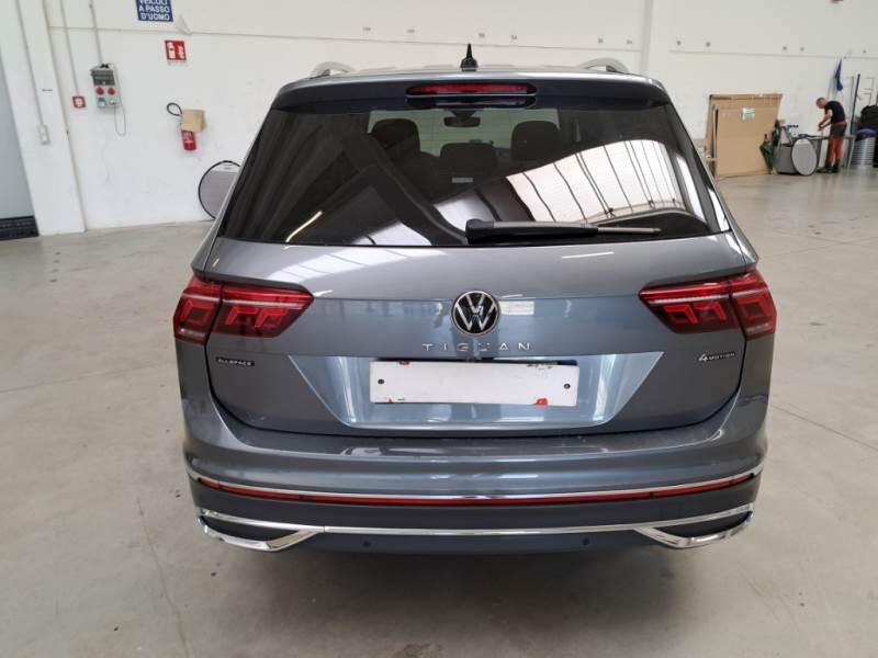 Volkswagen Tiguan Allspace SUV 2.0 TDI SCR ELEGANCE DSG 4MOTION - foto 35