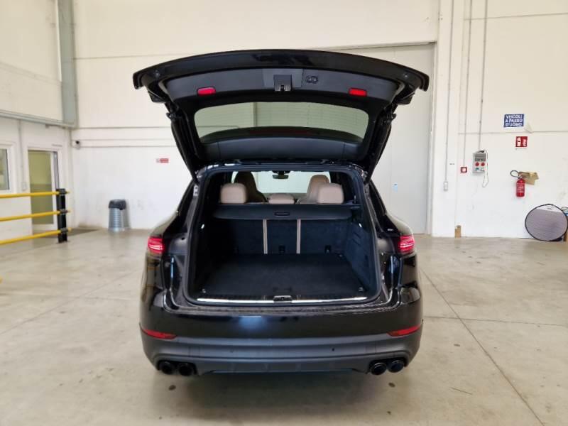 Porsche Cayenne SUV 3.0 V6 E-HYBRID PLATINUM EDITION - foto 5
