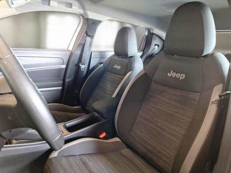 Jeep Avenger SUV 1.2 TURBO LONGITUDE - foto 11