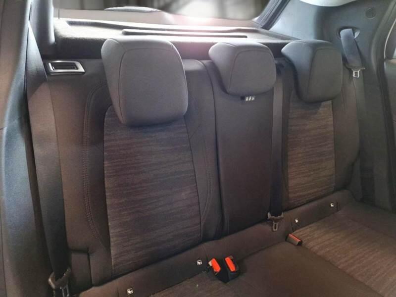 Jeep Avenger SUV 1.2 TURBO LONGITUDE - foto 15