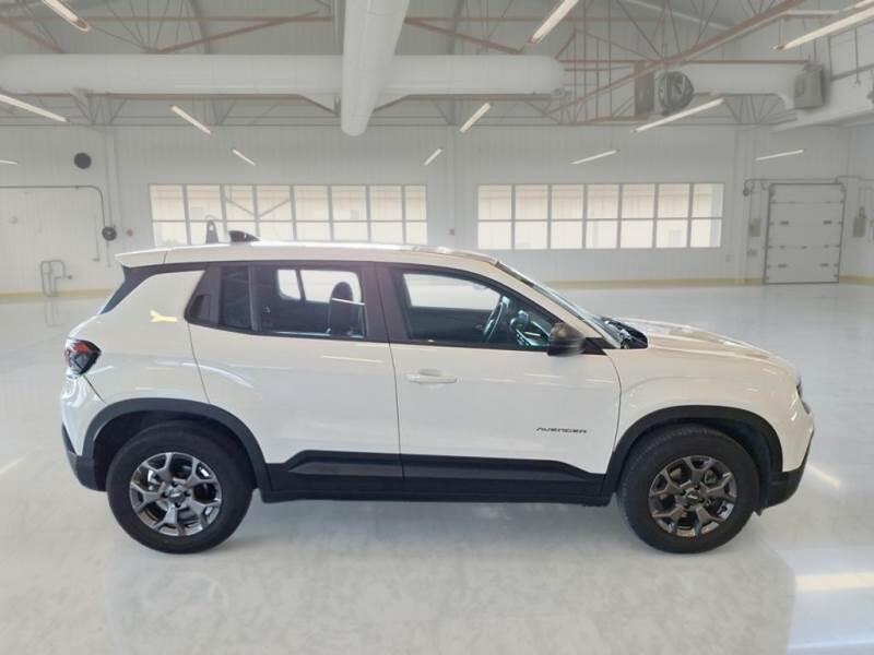Jeep Avenger SUV 1.2 TURBO LONGITUDE - foto 7