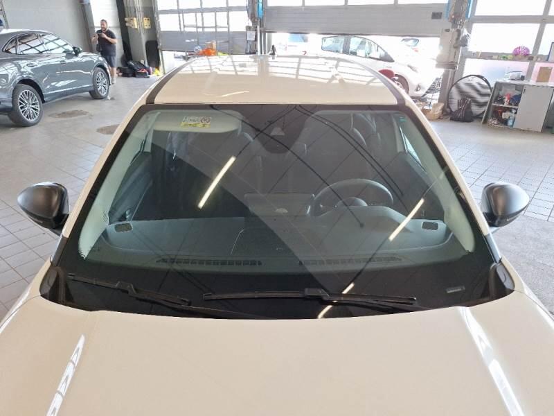 Jeep Avenger SUV 1.2 TURBO LONGITUDE - foto 10