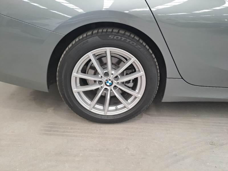 BMW Serie 3 Touring STATION WAGON 318D 48V TOURING AUTO - foto 18