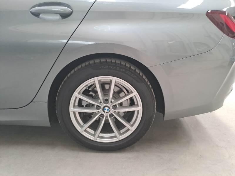 BMW Serie 3 Touring STATION WAGON 318D 48V TOURING AUTO - foto 19