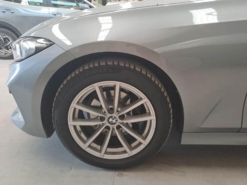 BMW Serie 3 Touring STATION WAGON 318D 48V TOURING AUTO - foto 20