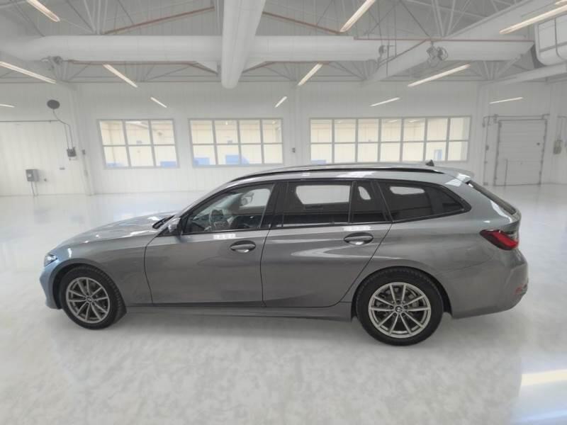 BMW Serie 3 Touring STATION WAGON 318D 48V TOURING AUTO - foto 8