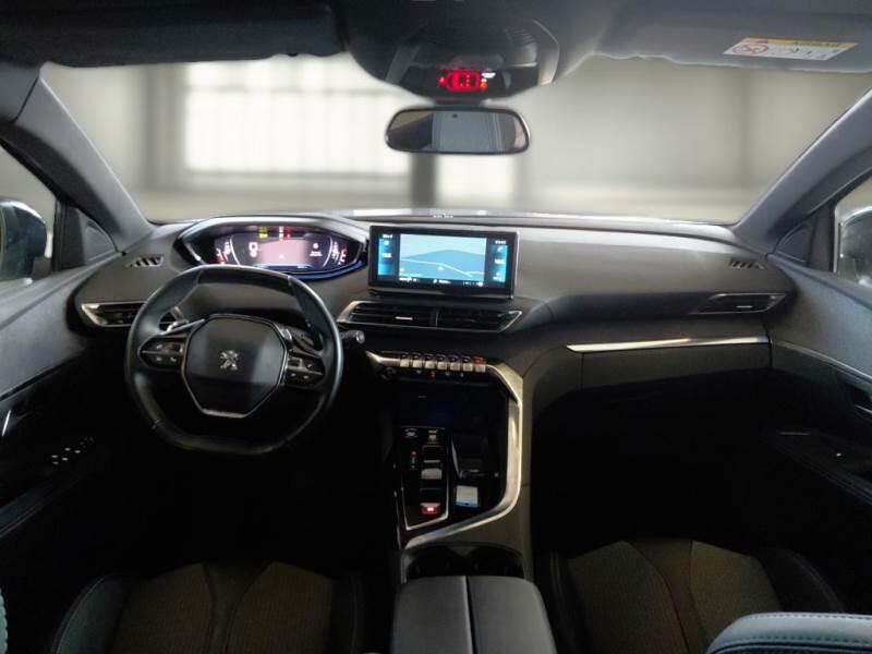 Peugeot 3008 SUV BLUEHDI 130 EAT8 SeS ALLURE - foto 3