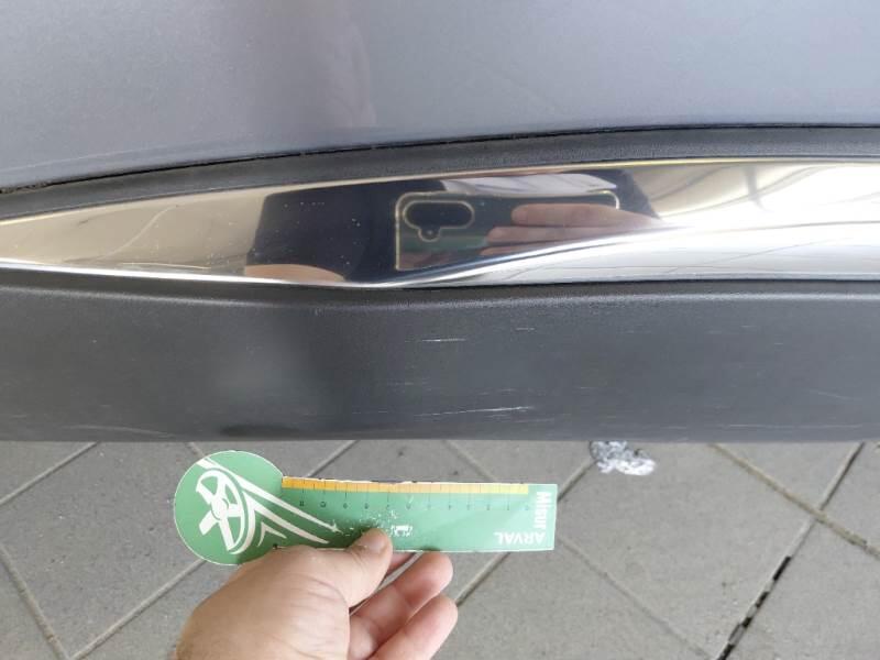 Peugeot 3008 SUV BLUEHDI 130 EAT8 SeS ALLURE - foto 35