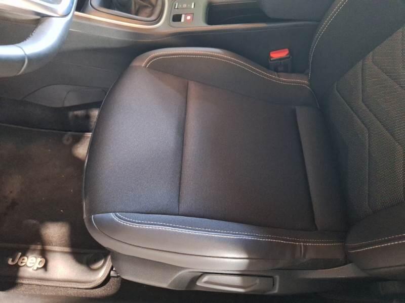 Jeep Avenger SUV 1.2 TURBO ALTITUDE - foto 12