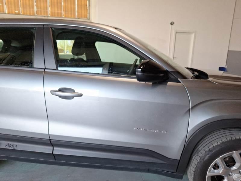 Jeep Avenger SUV 1.2 TURBO ALTITUDE - foto 23