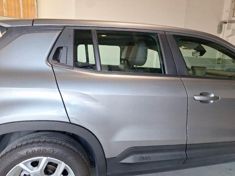 Jeep Avenger SUV 1.2 TURBO ALTITUDE - foto 25