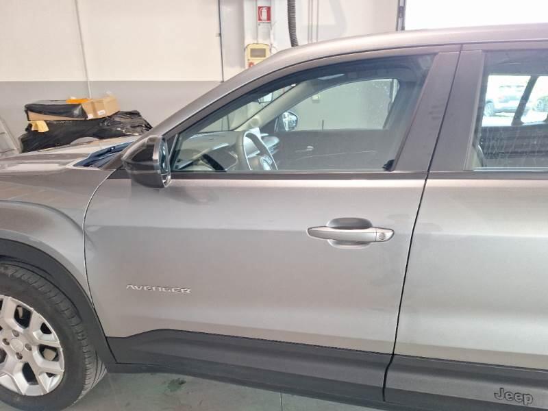 Jeep Avenger SUV 1.2 TURBO ALTITUDE - foto 33