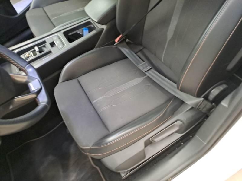 Cupra Leon BERLINA 1.4 E-HYBRID 150KW DSG - foto 12