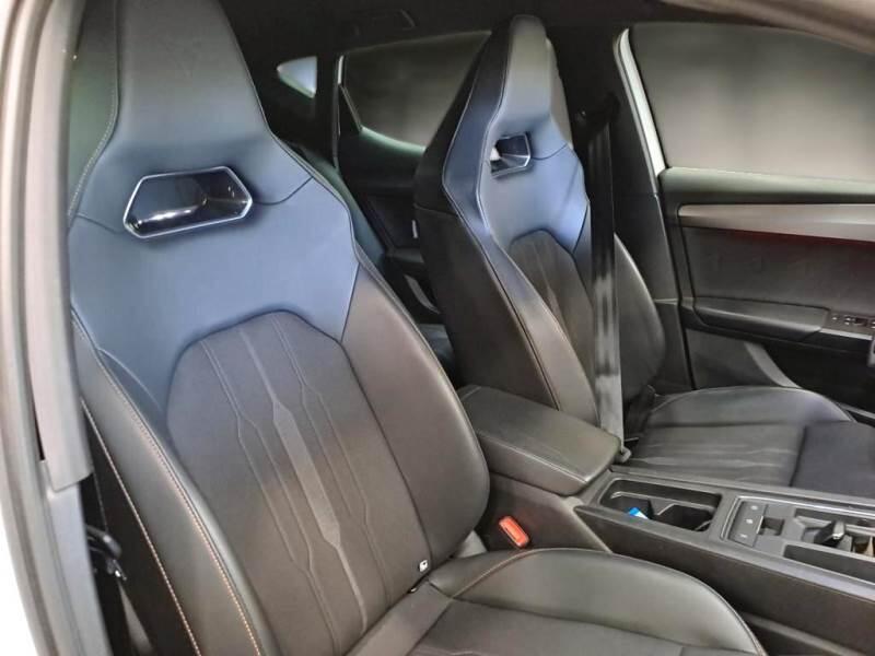 Cupra Leon BERLINA 1.4 E-HYBRID 150KW DSG - foto 13