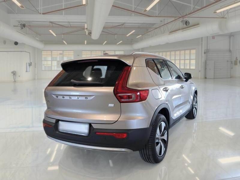 Volvo XC40 SUV T5 RECHARGE PLUG-IN AUTO CORE - foto 2