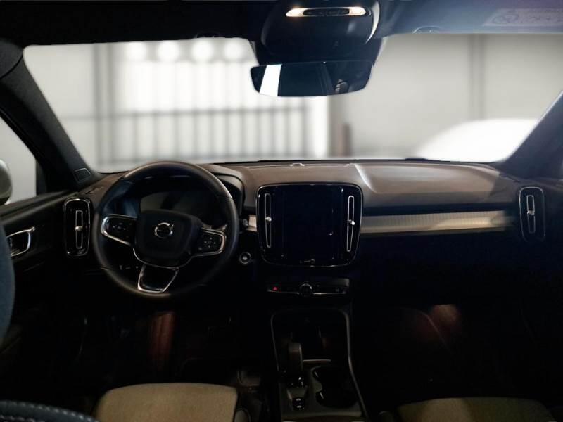 Volvo XC40 SUV T5 RECHARGE PLUG-IN AUTO CORE - foto 3