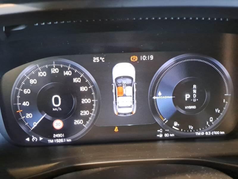 Volvo XC40 SUV T5 RECHARGE PLUG-IN AUTO CORE - foto 4