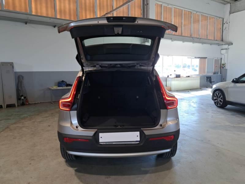 Volvo XC40 SUV T5 RECHARGE PLUG-IN AUTO CORE - foto 5