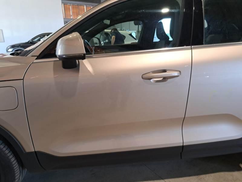 Volvo XC40 SUV T5 RECHARGE PLUG-IN AUTO CORE - foto 42