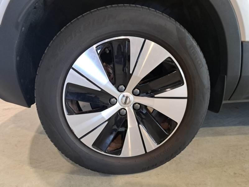 Volvo XC40 SUV T5 RECHARGE PLUG-IN AUTO CORE - foto 49