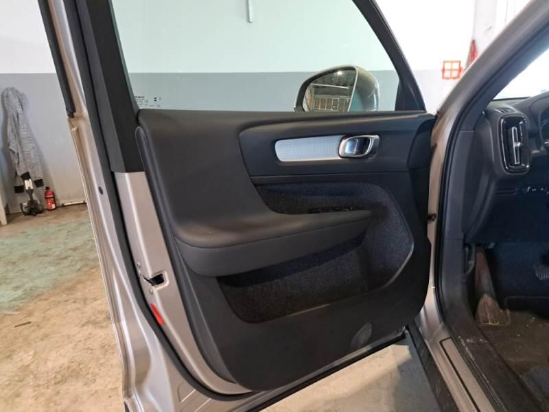 Volvo XC40 SUV T5 RECHARGE PLUG-IN AUTO CORE - foto 58