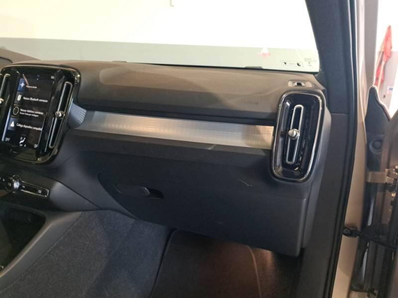 Volvo XC40 SUV T5 RECHARGE PLUG-IN AUTO CORE - foto 61