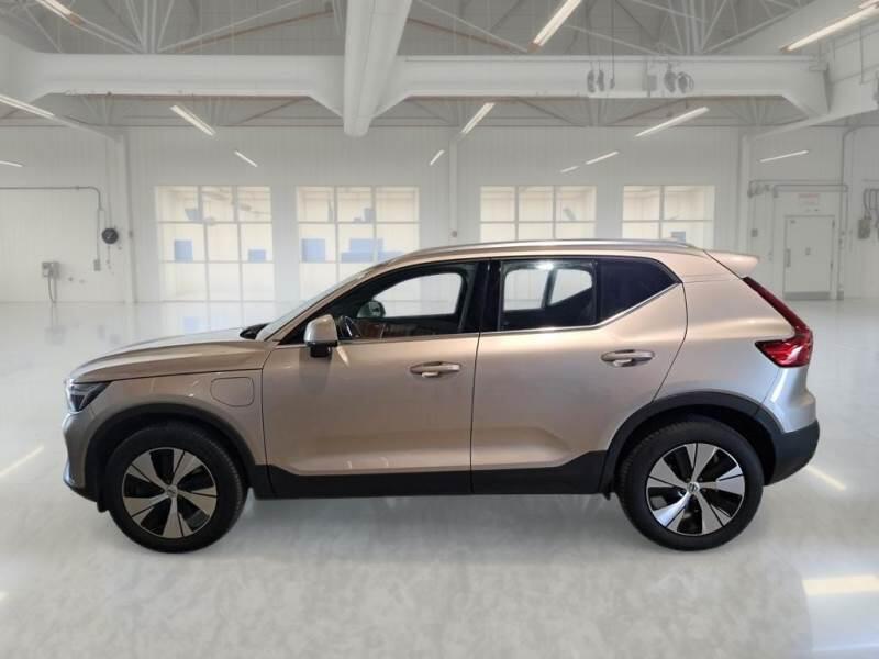Volvo XC40 SUV T5 RECHARGE PLUG-IN AUTO CORE - foto 8