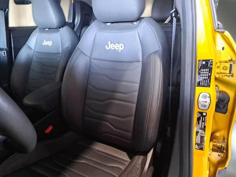 Jeep Avenger SUV BEV 156CV SUMMIT - foto 11