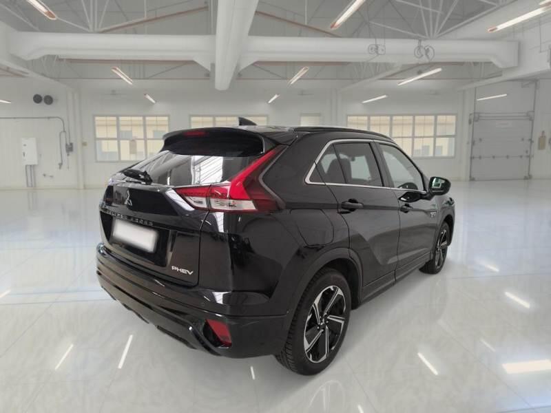 Mitsubishi Eclipse Cross 2021 5P SUV 2.4 PHEV DIAMOND SDA NAVI - foto 2