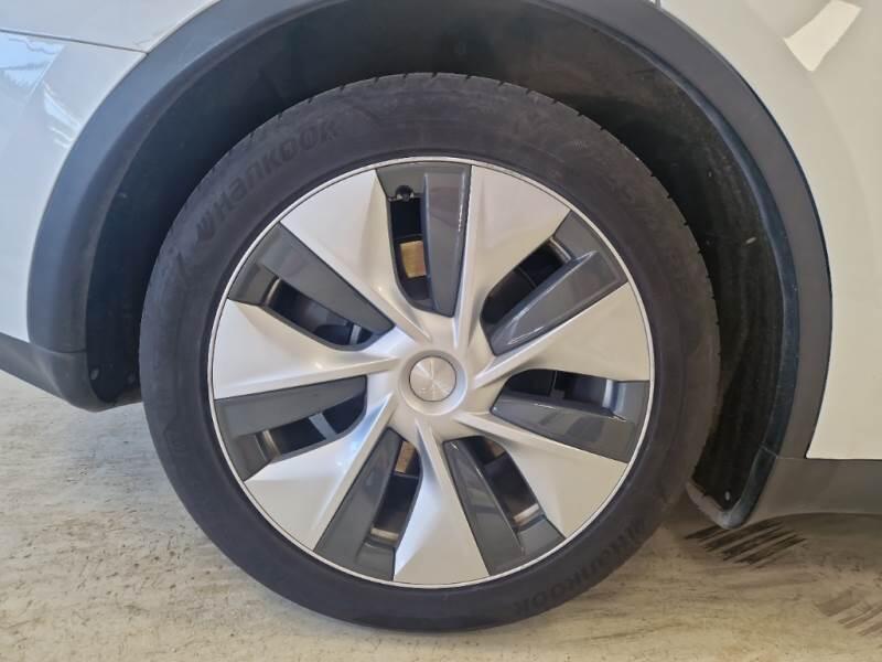 Tesla Model Y SUV 50 KWH RWD AUT. - foto 18