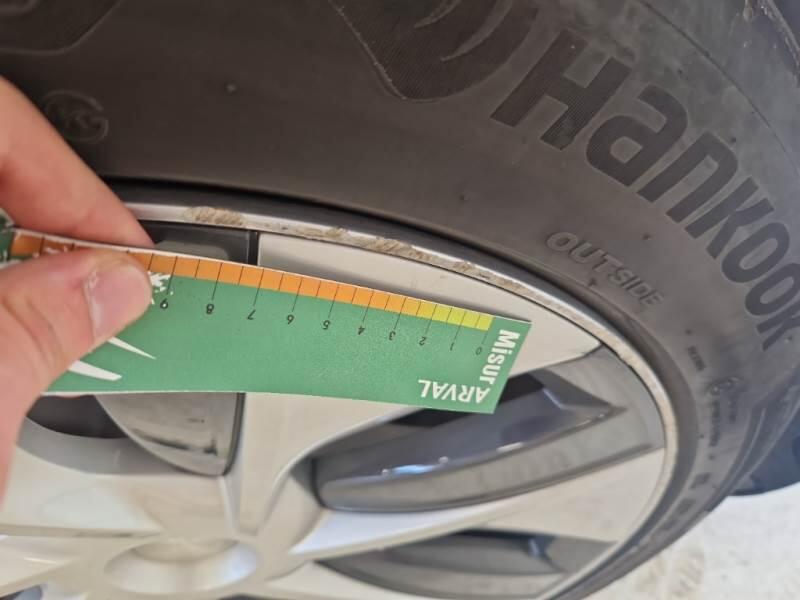 Tesla Model Y SUV 50 KWH RWD AUT. - foto 32
