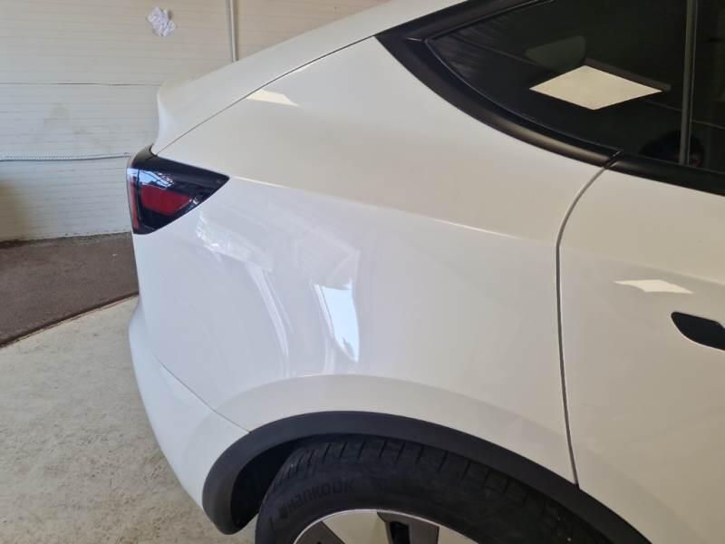 Tesla Model Y SUV 50 KWH RWD AUT. - foto 39