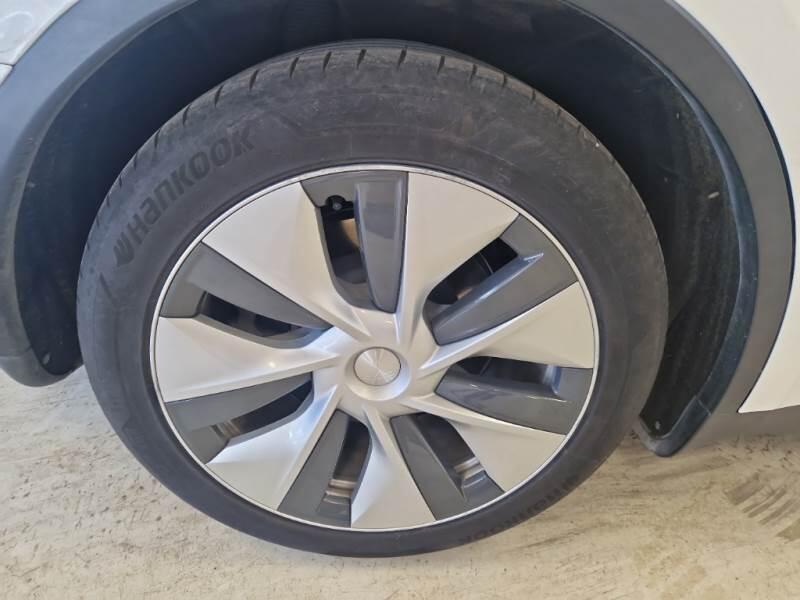 Tesla Model Y SUV 50 KWH RWD AUT. - foto 41