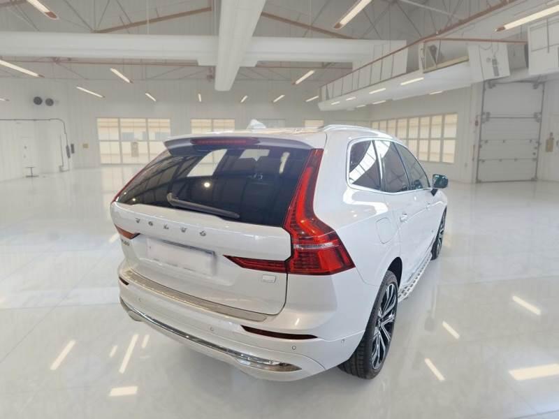 Volvo XC60 SUV T8 PLUG-IN AWD AUTO PLUS BRIGHT - foto 2
