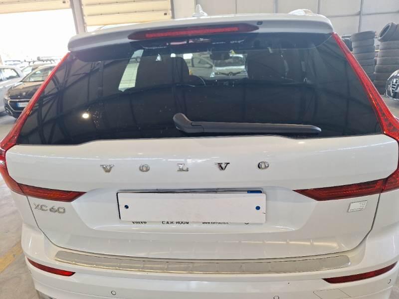 Volvo XC60 SUV T8 PLUG-IN AWD AUTO PLUS BRIGHT - foto 34
