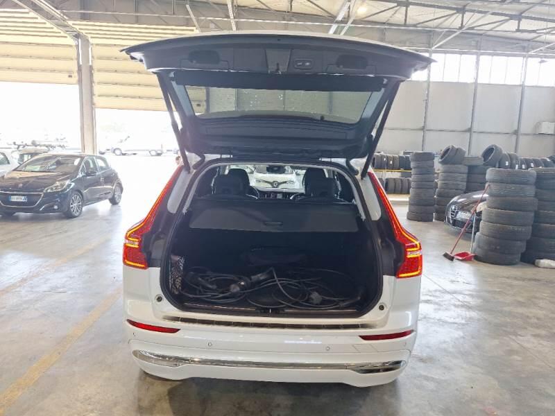 Volvo XC60 SUV T8 PLUG-IN AWD AUTO PLUS BRIGHT - foto 5