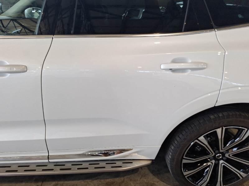 Volvo XC60 SUV T8 PLUG-IN AWD AUTO PLUS BRIGHT - foto 45
