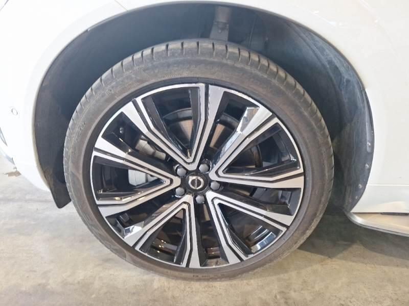 Volvo XC60 SUV T8 PLUG-IN AWD AUTO PLUS BRIGHT - foto 51