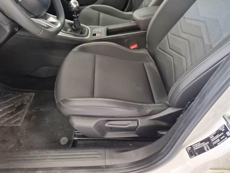 Jeep Avenger SUV 1.2 TURBO ALTITUDE - foto 72