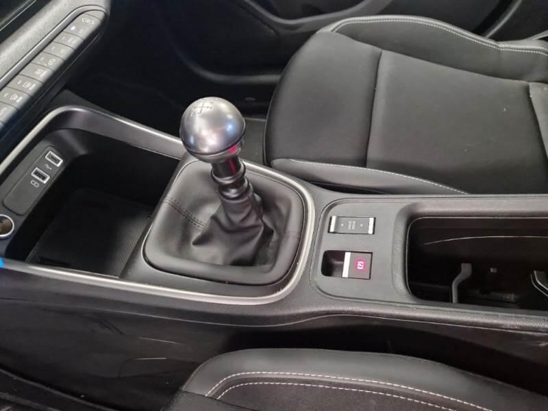 Jeep Avenger SUV 1.2 TURBO ALTITUDE - foto 78