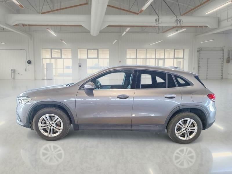 Mercedes GLA CROSSOVER 250 E PLUG-IN HYBRID AUTO BUS EXTRA - foto 8