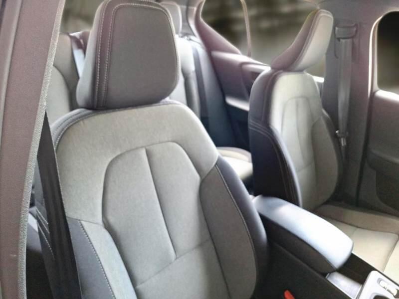 Volvo XC40 SUV T5 RECHARGE PLUG-IN AUTO CORE - foto 13