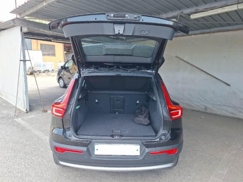 Volvo XC40 SUV T5 RECHARGE PLUG-IN AUTO CORE - foto 5