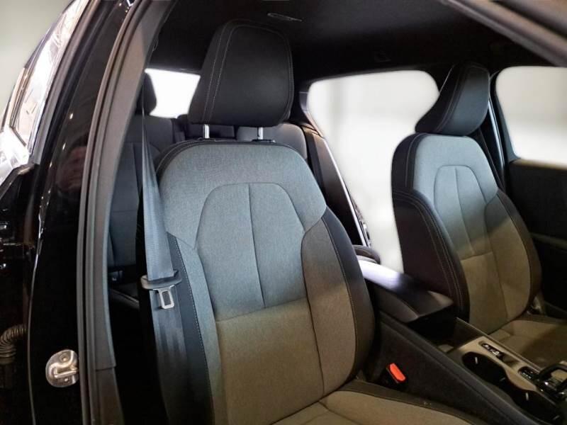Volvo XC40 SUV T4 RECHARGE PLUG-IN AUTO CORE - foto 13