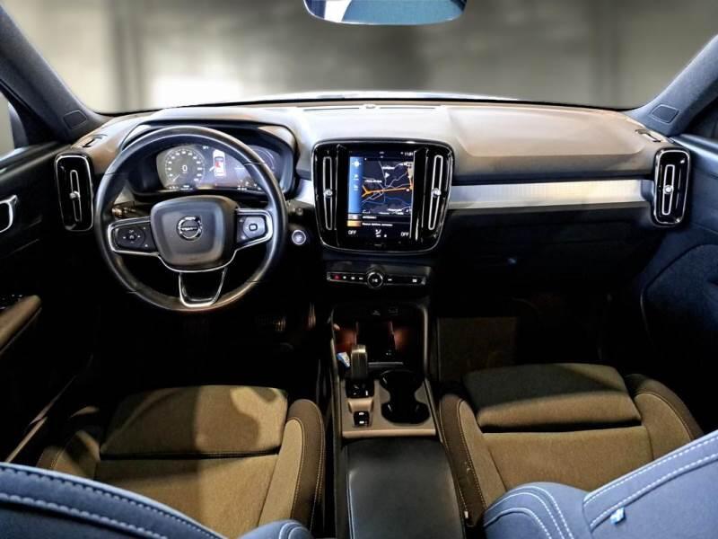 Volvo XC40 SUV T4 RECHARGE PLUG-IN AUTO CORE - foto 3