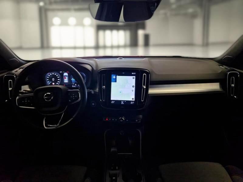 Volvo XC40 SUV T5 RECHARGE PLUG-IN AUTO CORE - foto 3