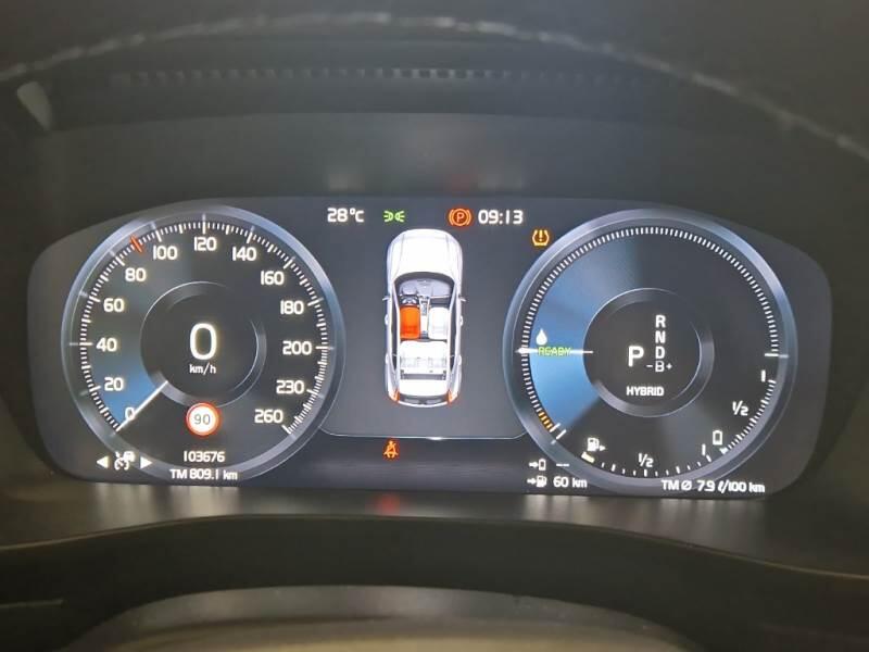 Volvo XC40 SUV T5 RECHARGE PLUG-IN AUTO CORE - foto 4
